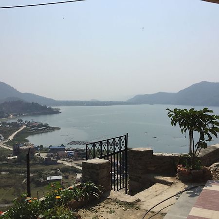 360 Lakefront Restro And Lodge Pokhara Exterior foto