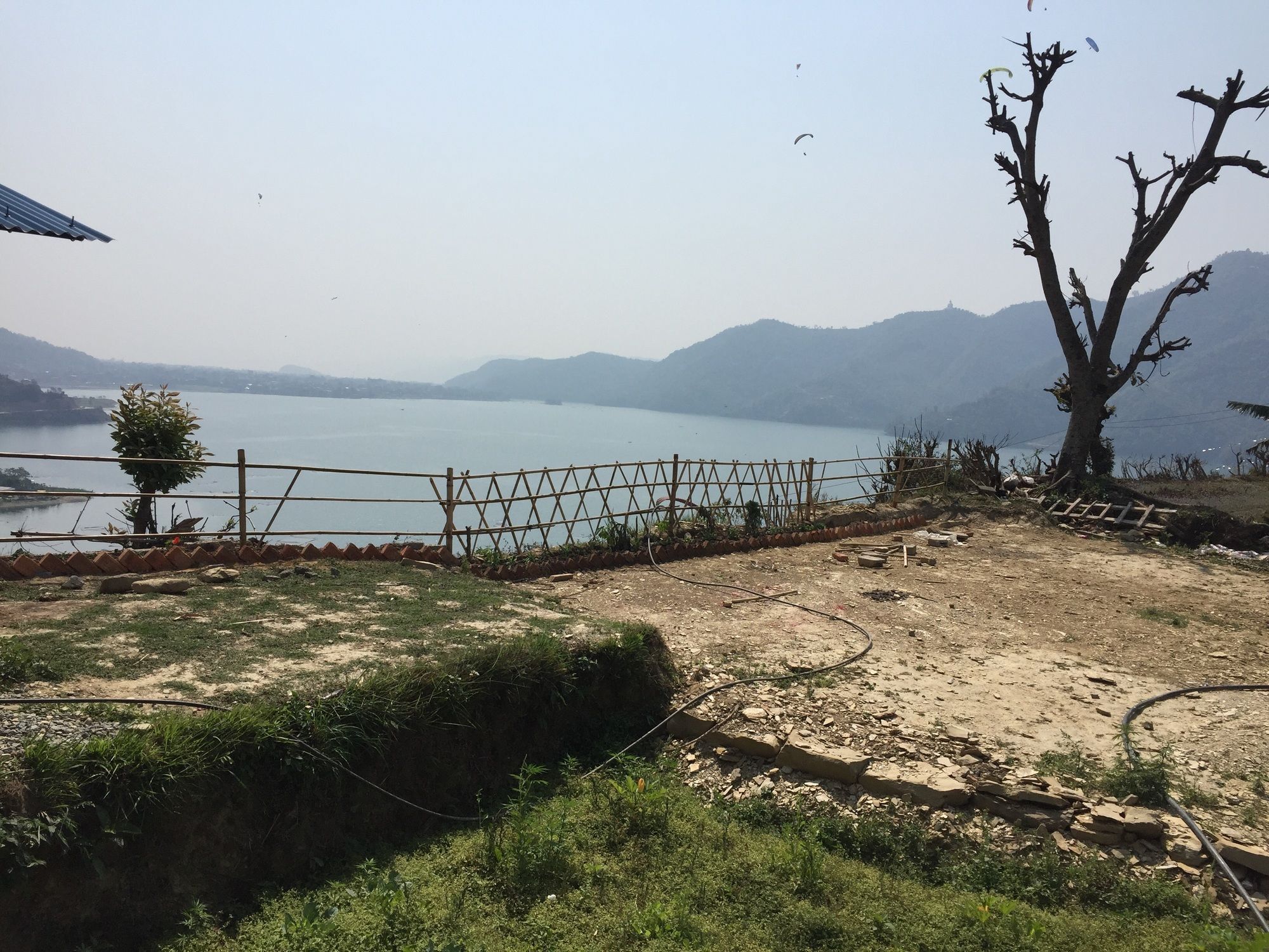 360 Lakefront Restro And Lodge Pokhara Exterior foto